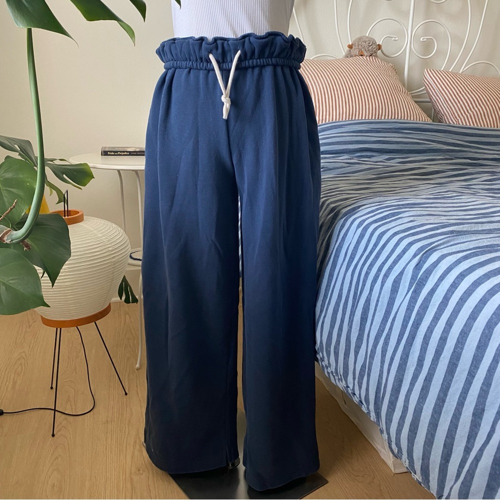 Urban Outfitters Out From Under Hoxton Piping Sweatpant Size XS - Picture 2 of 12